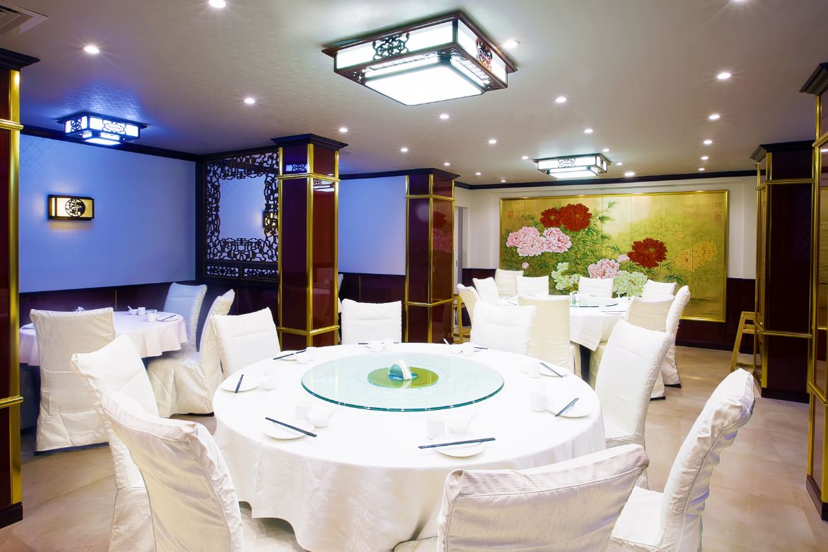 Capitol Hotel Dubai - Food, Drinks, Restaurants, Bars